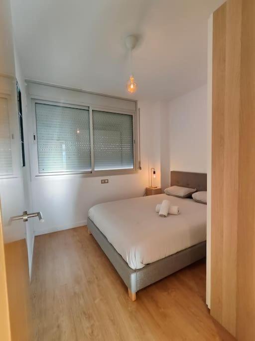 Large Terrace Luxury Apartment 산트 아드리아 데 베소스 외부 사진