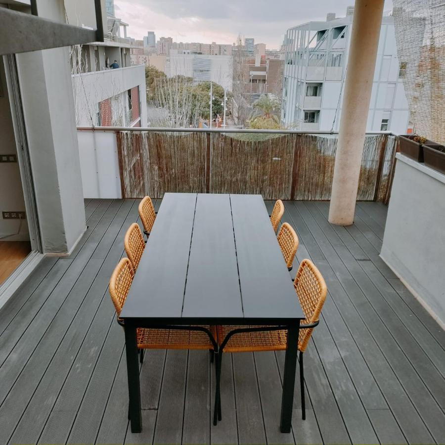 Large Terrace Luxury Apartment 산트 아드리아 데 베소스 외부 사진